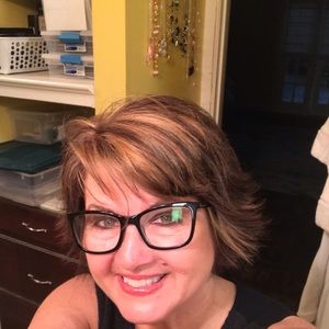 Meet your Posher, Nancy